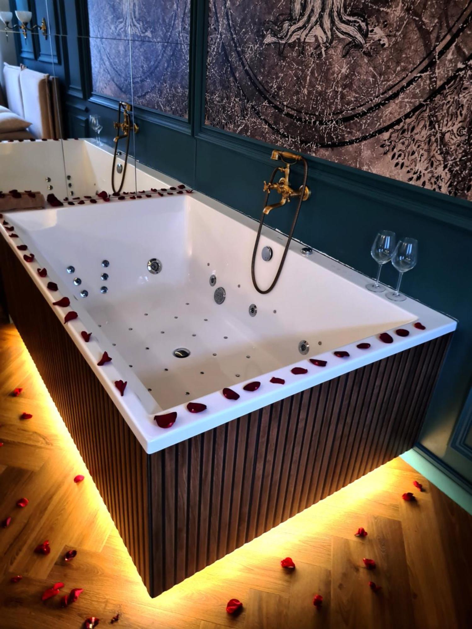Art Jacuzzi Koletek Apartamento Cracóvia Exterior foto